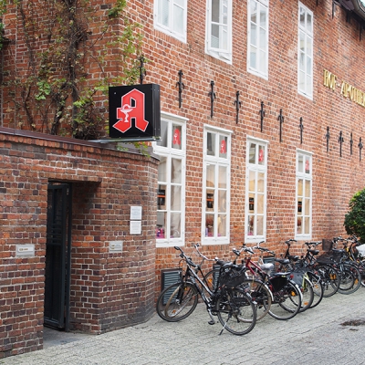 Lange Straße 77 / Eingang Kurwickstraße